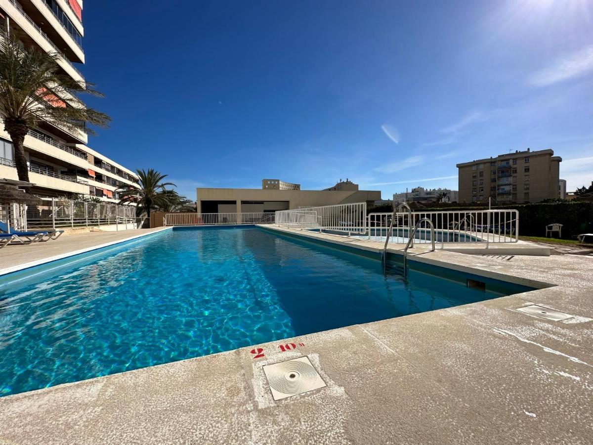 Apartamento Con Vista Al Mar En La Mitica Nogaler Torremolinos Luaran gambar