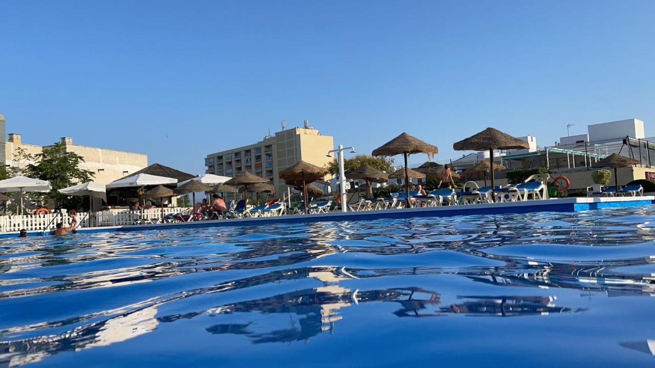Apartamento Con Vista Al Mar En La Mitica Nogaler Torremolinos Luaran gambar