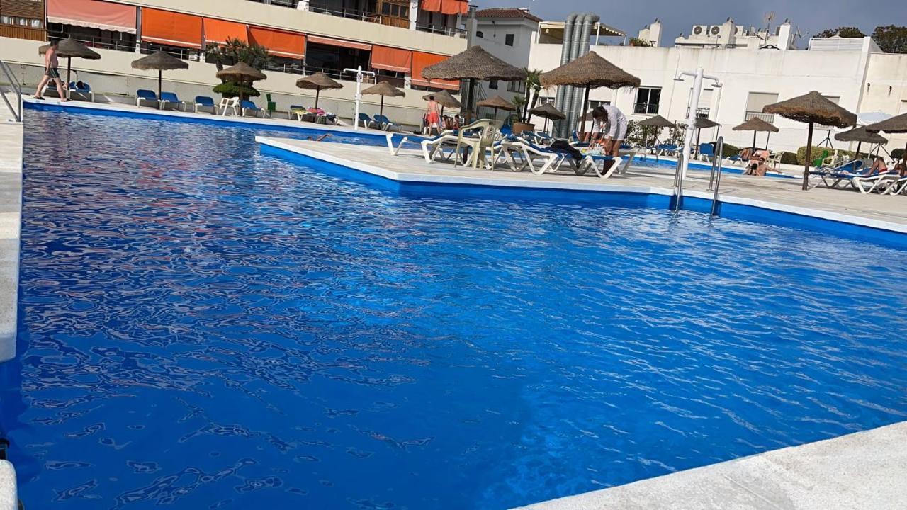 Apartamento Con Vista Al Mar En La Mitica Nogaler Torremolinos Luaran gambar