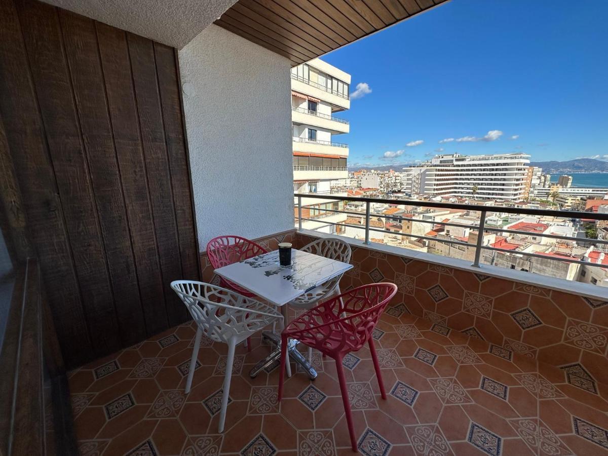 Apartamento Con Vista Al Mar En La Mitica Nogaler Torremolinos Luaran gambar