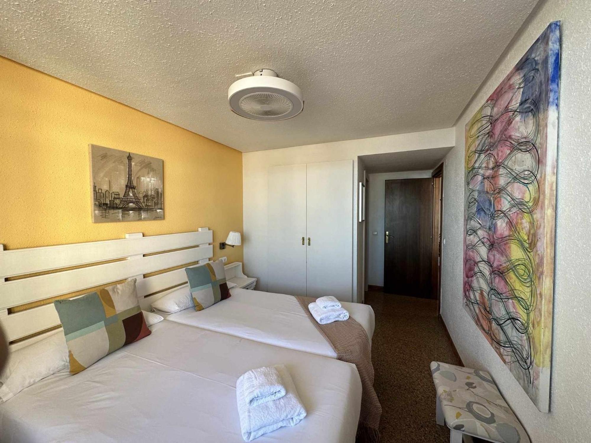Apartamento Con Vista Al Mar En La Mitica Nogaler Torremolinos Luaran gambar