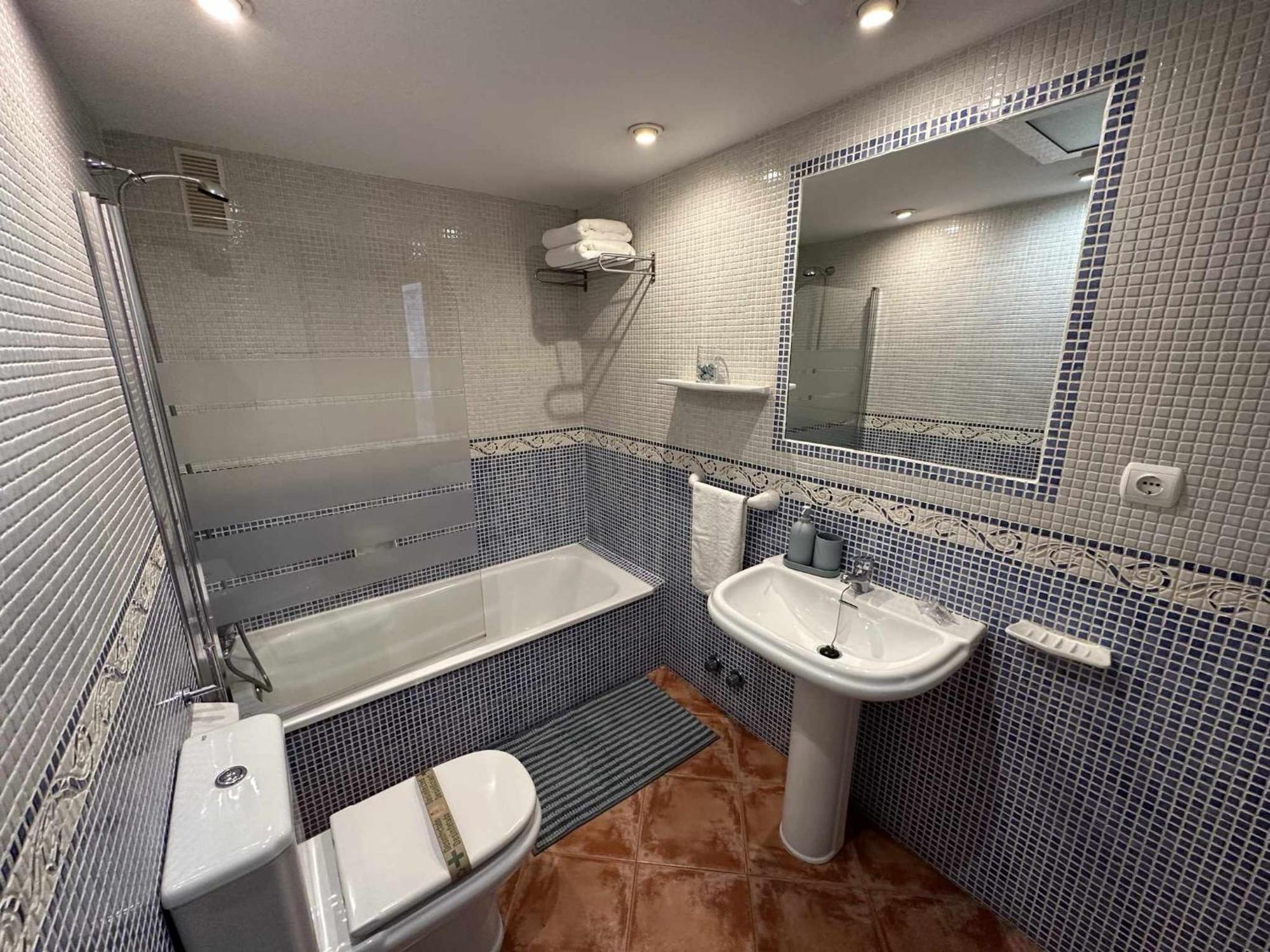 Apartamento Con Vista Al Mar En La Mitica Nogaler Torremolinos Luaran gambar